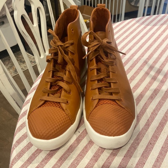 Converse Shoes - New Women’s 12 Converse All Star Modern Hi Brown White Leather 156587C